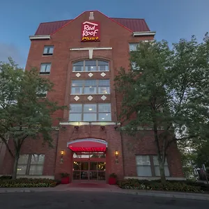 Hotel Red Roof Plus+ Downtown - Convention Center, Columbus